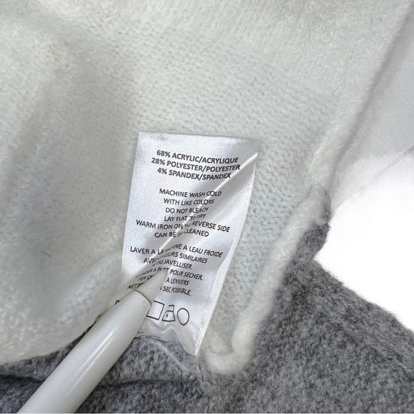 NWT Vigoss Ivory Grey Colorblock Longline Button Pocket Cardigan Sweater Size S - Picture 7 of 7